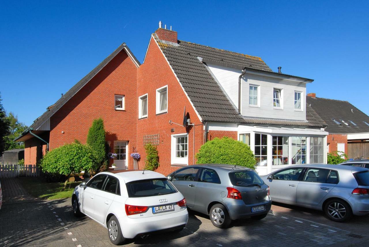 Hotel Garni Haus Am Meer Neuharlingersiel Exterior photo